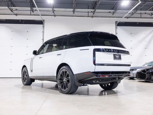 Used 2024 Land Rover Range Rover Long Wheelbase Autobiography AWD/4WD image 6