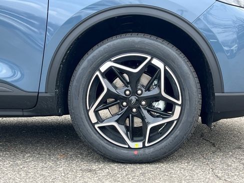 New 2026 Ford Escape Platinum w/ Premium Technology Package image 7