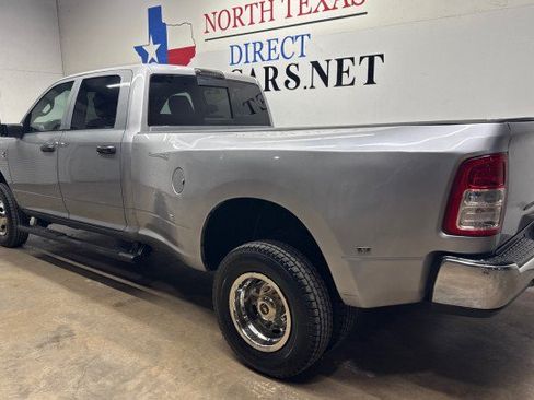Used 2024 RAM 3500 Tradesman w/ Chrome Appearance Group AWD/4WD image 10