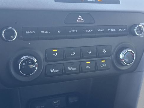 Used 2020 Kia Sportage S FWD image 20