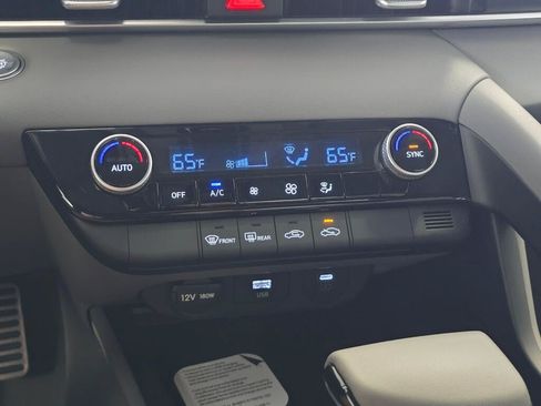 New 2026 Hyundai Elantra Sport FWD image 24
