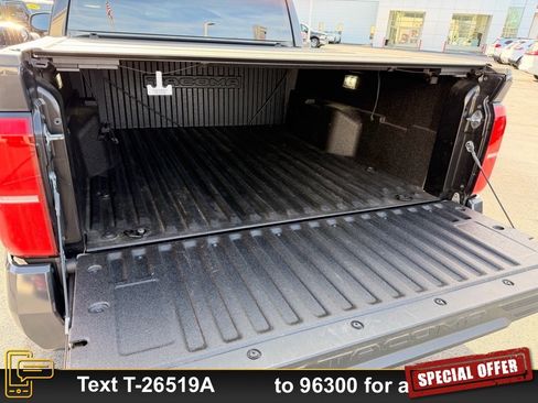 Used 2024 Toyota Tacoma TRD Off-Road image 24