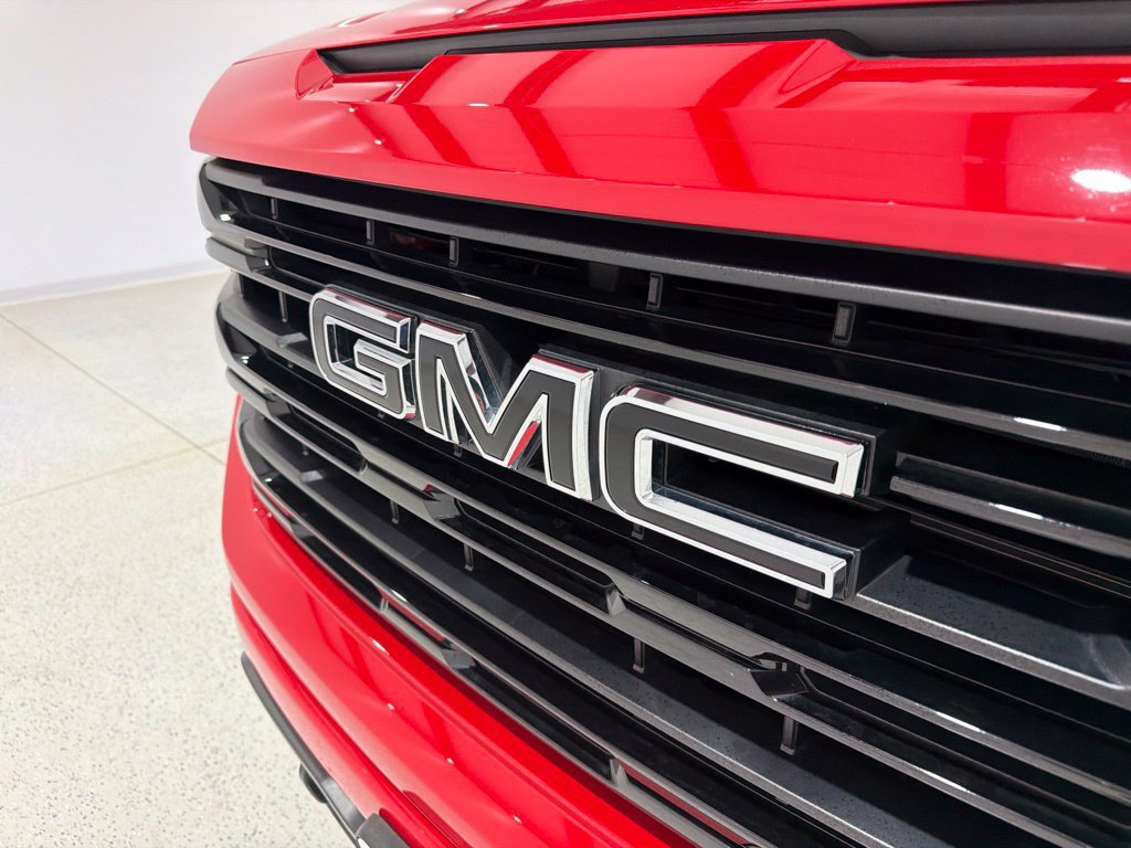 Used 2025 GMC Sierra 1500 Elevation AWD/4WD image 29