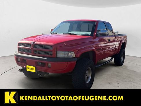 Used 1997 Dodge Ram 1500 Truck 4x4 Club Cab image 1