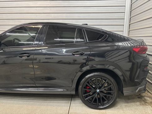 Used 2021 BMW X6 M50i w/ Executive Package AWD/4WD image 5