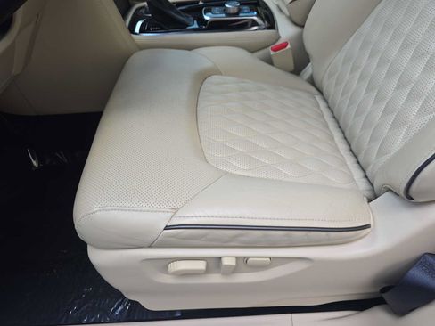 Certified 2023 INFINITI QX80 Sensory w/ Cargo Package AWD/4WD image 19