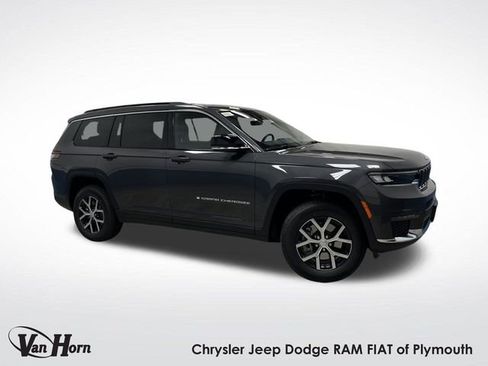 New 2025 Jeep Grand Cherokee L Limited image 1