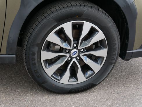 Used 2023 Subaru Outback Limited AWD/4WD image 16