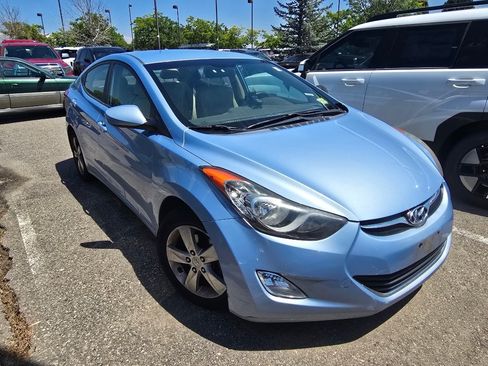 Used 2013 Hyundai Elantra GLS w/ Preferred Pkg FWD image 7