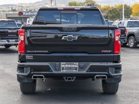 Certified 2022 Chevrolet Silverado 1500 RST image 4
