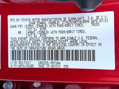 Used 2021 Toyota Tacoma SR5 RWD image 17