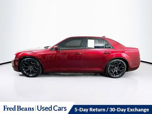 Used 2019 Chrysler 300 S image 4