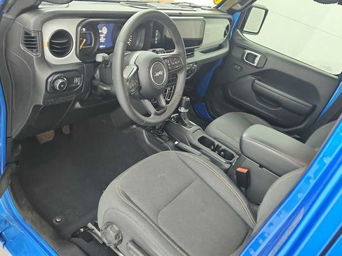 Used 2024 Jeep Wrangler Unlimited Sport AWD/4WD image 13
