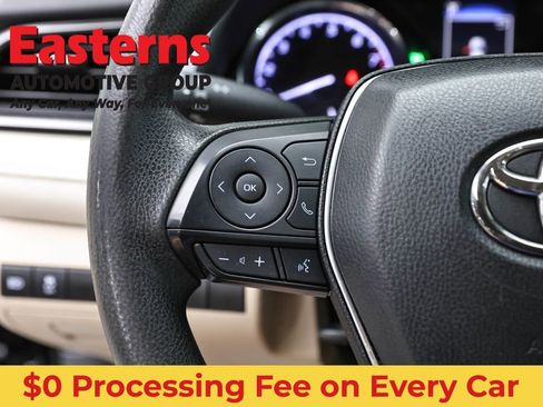 Used 2019 Toyota Camry LE w/ Convenience Package FWD image 15
