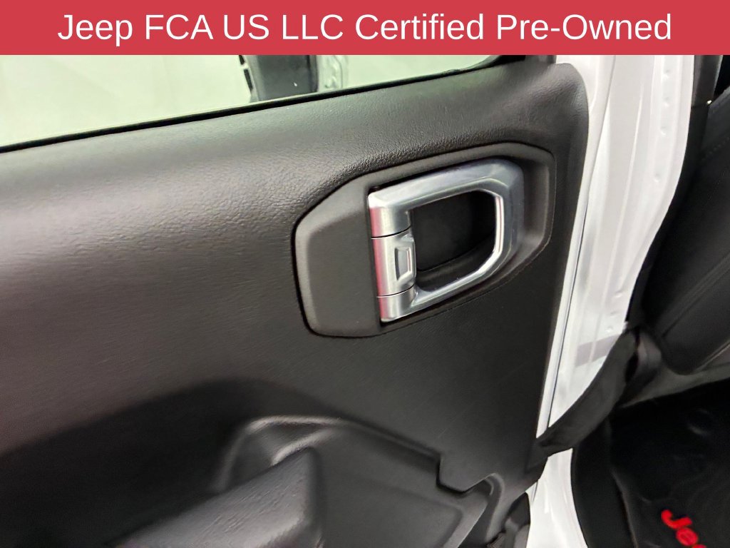 Used 2024 Jeep Wrangler Unlimited Sport AWD/4WD image 31