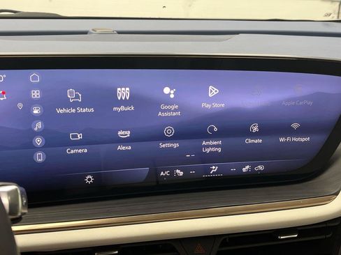 Certified 2025 Buick Envision Avenir AWD/4WD image 19