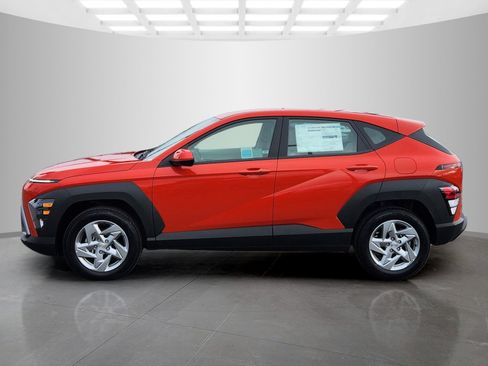 New 2026 Hyundai Kona SE image 2