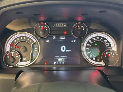 Used 2022 RAM 1500 Warlock w/ Electronics Group AWD/4WD image 39