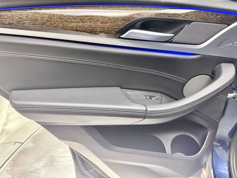 Used 2019 BMW X3 xDrive30i w/ Premium Package image 17