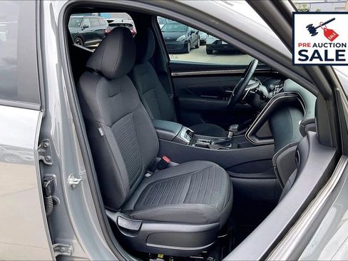 Used 2022 Hyundai Santa Cruz SEL Premium AWD/4WD image 7