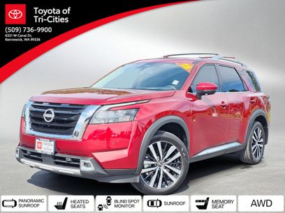Used 2025 Nissan Pathfinder Platinum w/ Cargo Package