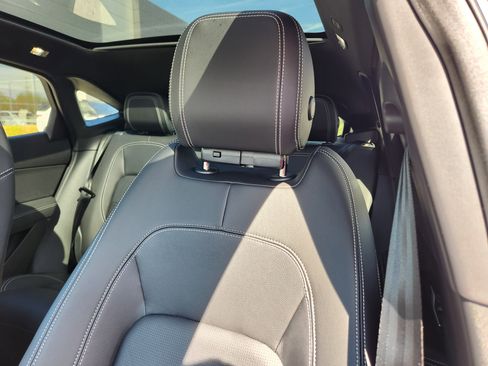 New 2024 Jaguar E-PACE R-Dynamic SE image 7