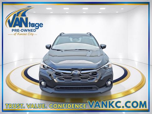 Certified 2025 Subaru Crosstrek 2.5i Premium AWD/4WD image 2
