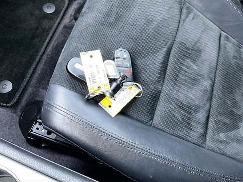 Certified 2018 Jeep Grand Cherokee Altitude image 30