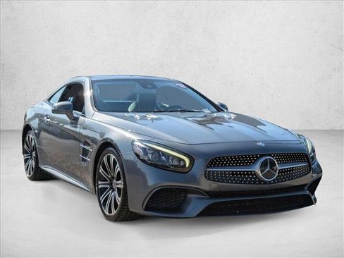 Used 2017 Mercedes-Benz SL 450 image 3
