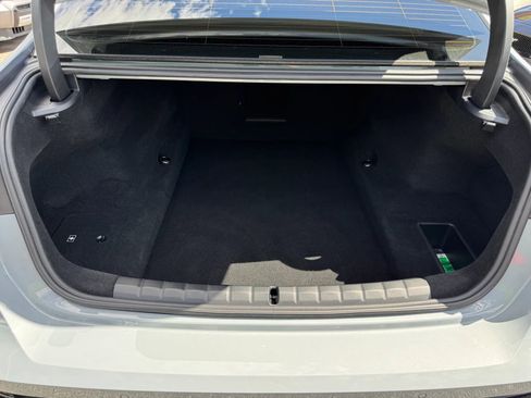Used 2023 BMW 740i w/ Parking Assistance Package RWD image 33