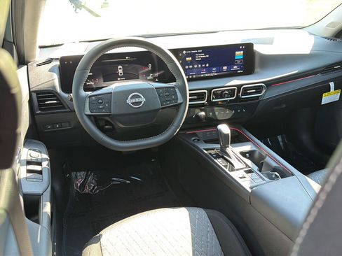 New 2026 Nissan Sentra SV w/ SV Convenience Package FWD image 18