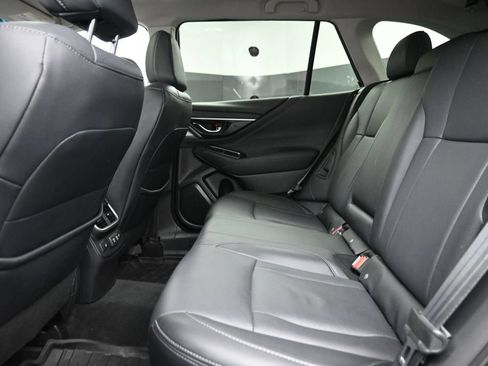 Used 2022 Subaru Outback Limited AWD/4WD image 14