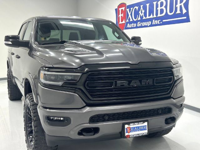Used 2022 RAM 1500 Limited AWD/4WD image 2