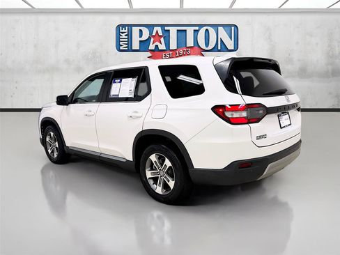 Used 2024 Honda Pilot EX-L image 5
