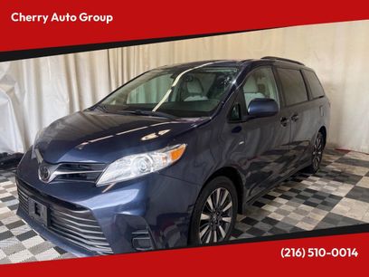 Used 2018 Toyota Sienna LE