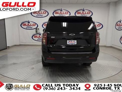 Used 2023 Chevrolet Suburban Z71 w/ Luxury Package image 7