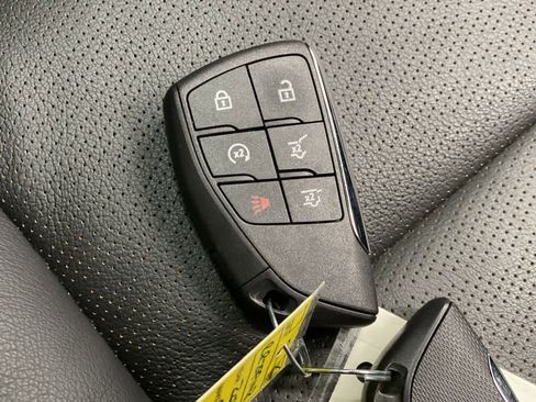 Used 2024 Chevrolet Tahoe High Country w/ Premium Package image 29