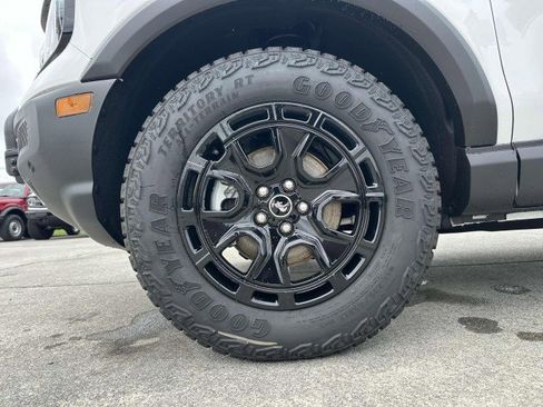 New 2025 Ford Bronco Sport Badlands w/ Sasquatch Badlands Package image 11