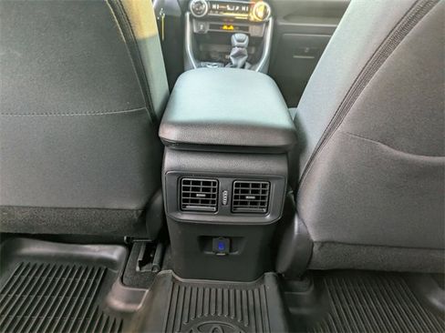 Used 2023 Toyota RAV4 LE image 29