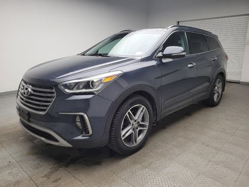 Used 2018 Hyundai Santa Fe SE w/ Cargo Package image 2