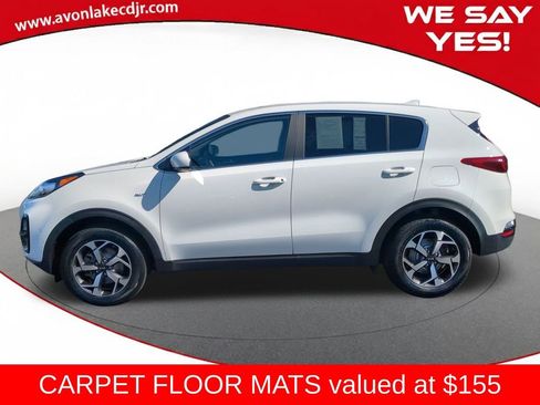 Used 2021 Kia Sportage LX image 3