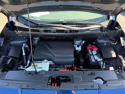 Used 2025 Nissan Leaf S FWD image 47
