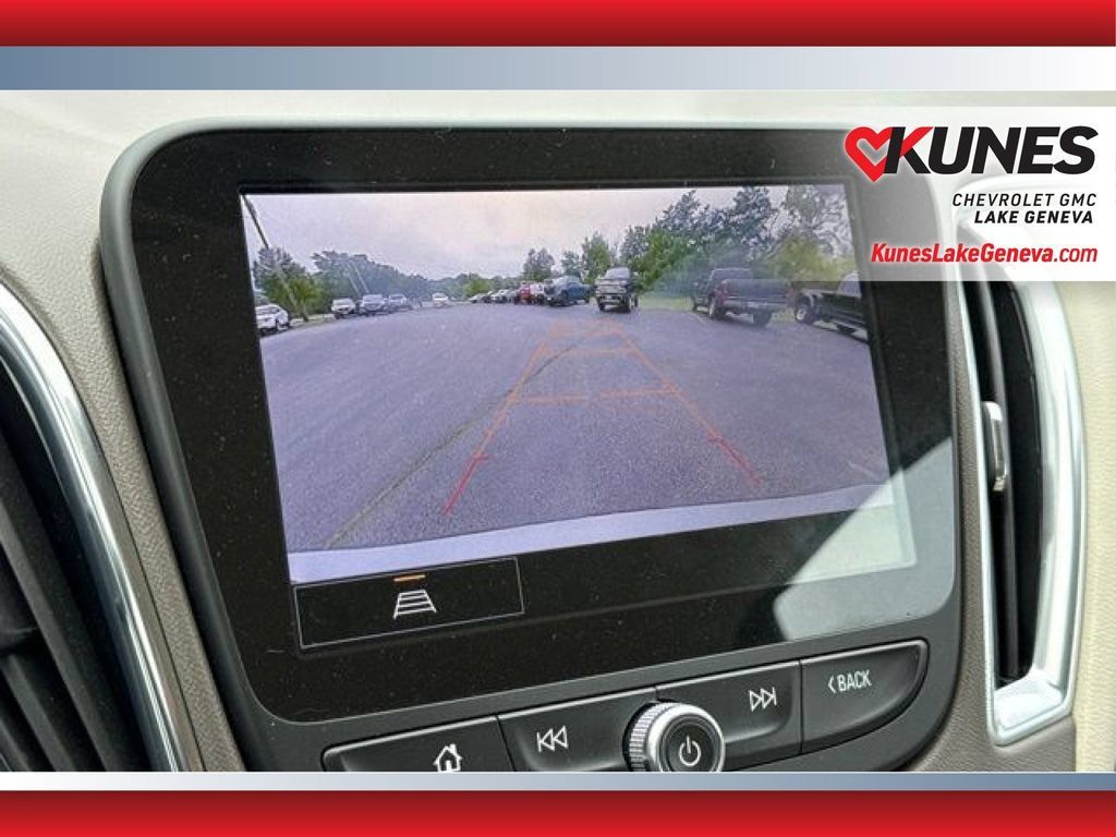 Used 2024 Chevrolet Malibu LT FWD image 38