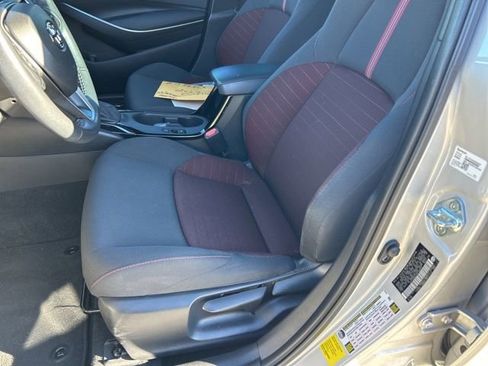 Used 2023 Toyota Corolla SE image 9