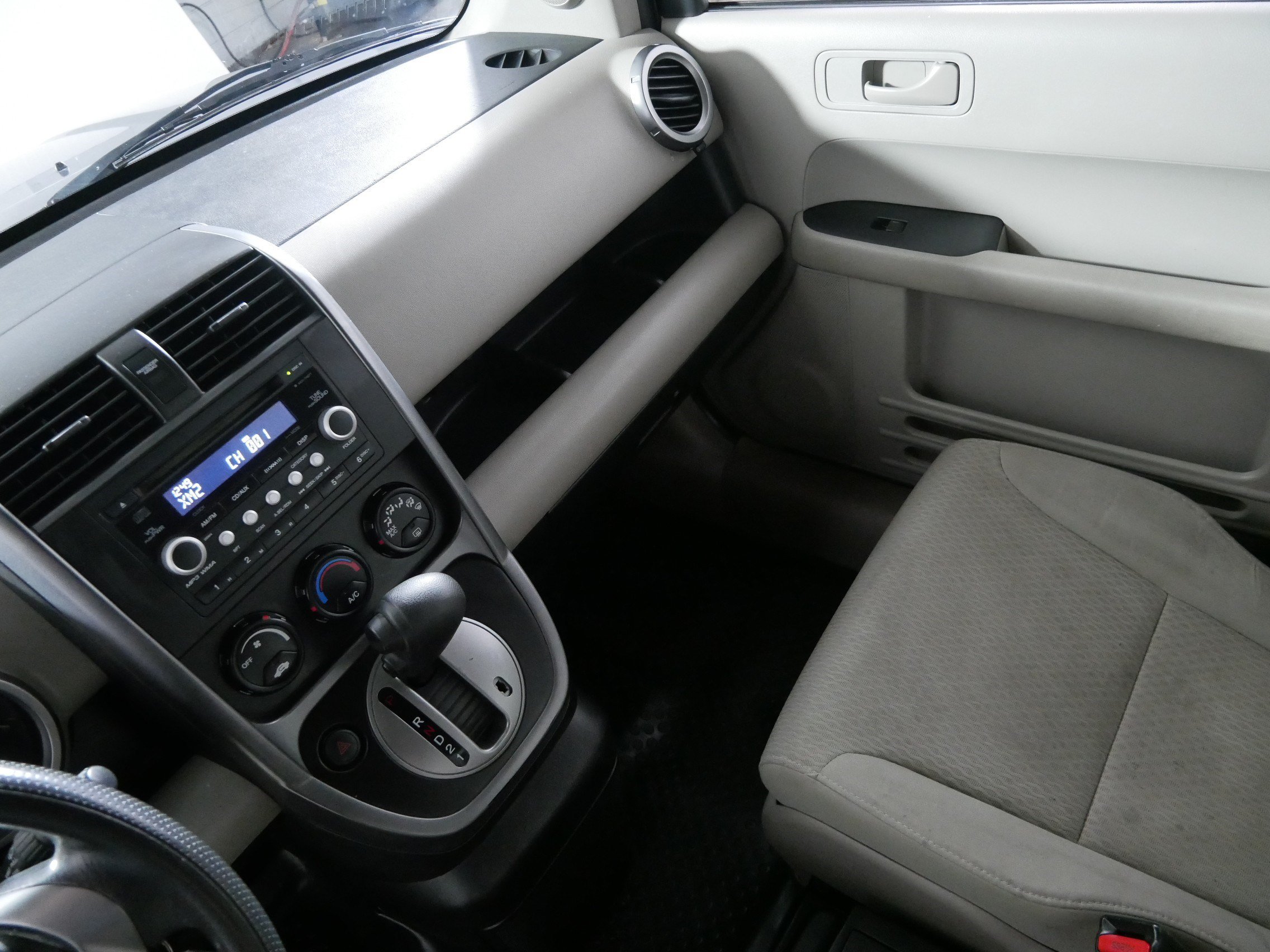 Used 2010 Honda Element EX image 11