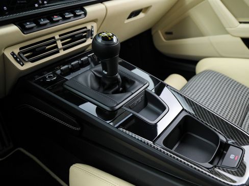 Used 2022 Porsche 911 GT3 image 33