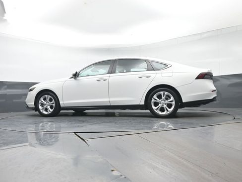 Used 2024 Honda Accord LX image 25