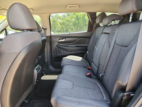 Used 2021 Hyundai Santa Fe SEL w/ Convenience Package FWD image 9