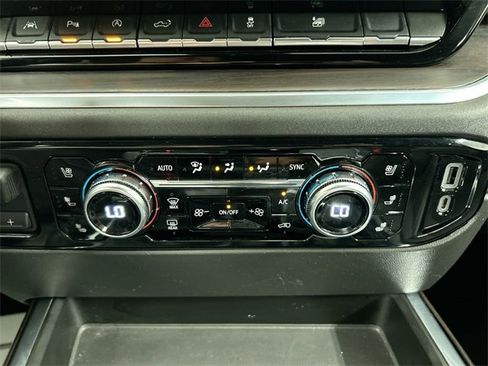 Used 2022 GMC Sierra 1500 SLT w/ SLT Premium Plus Package image 16