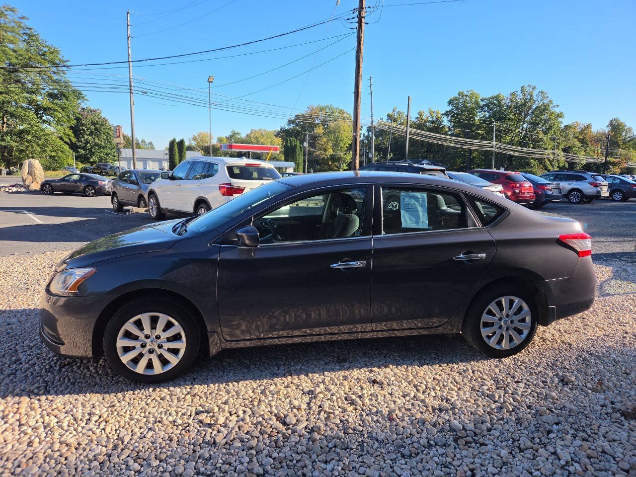 Used 2015 Nissan Sentra SV FWD image 2